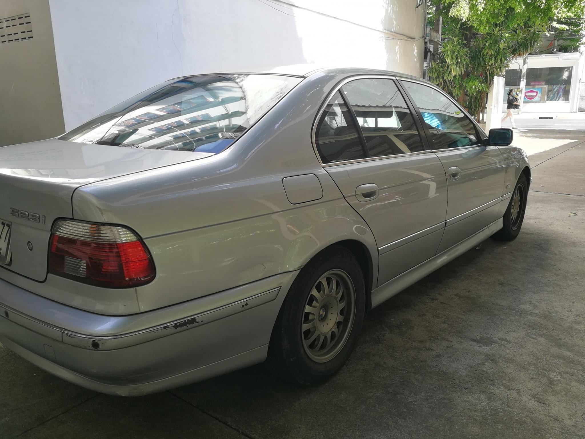 ขาย BMW Series 5 E39 523ia ปี 2001 สี บรอนซ์