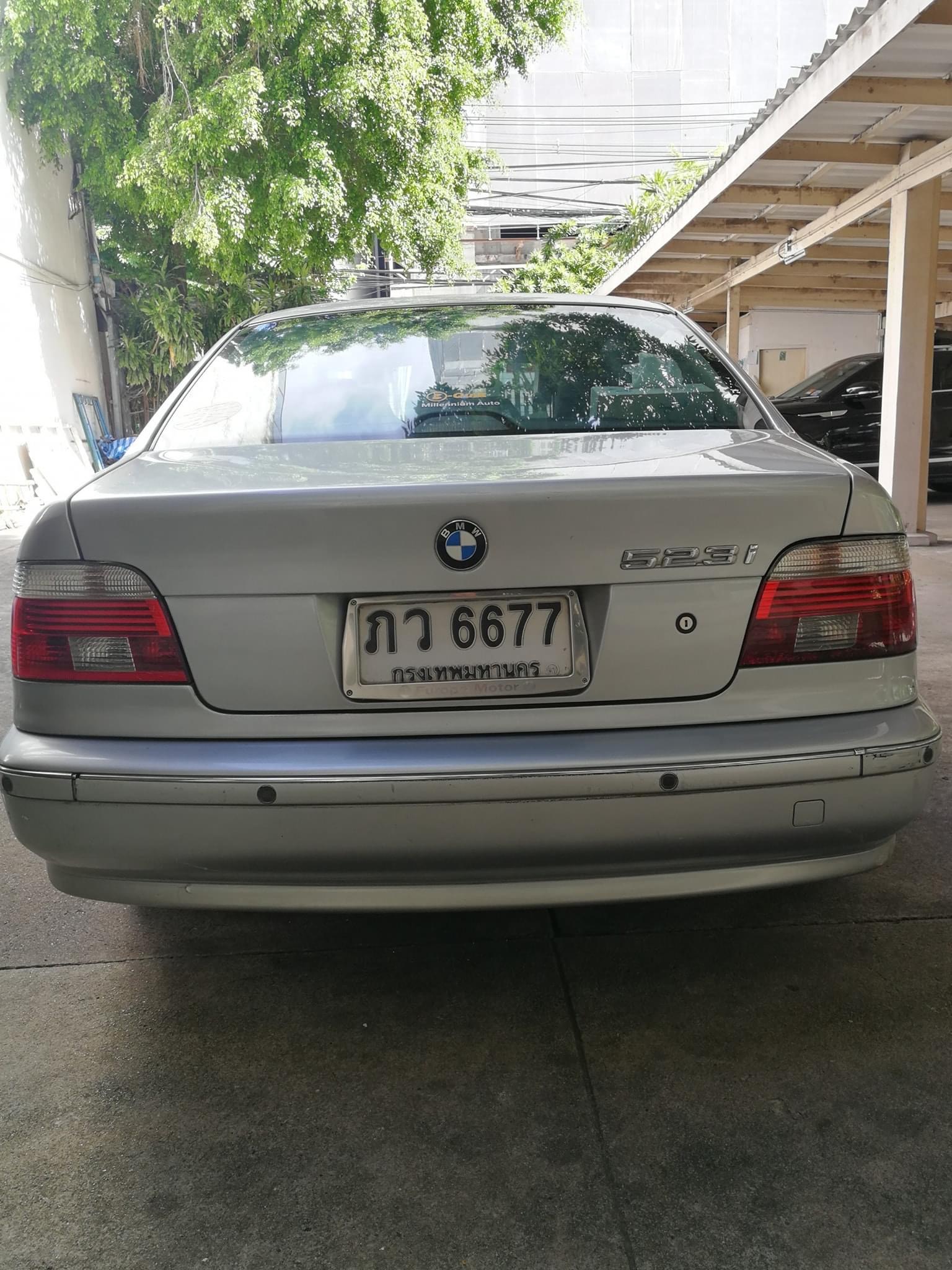 ขาย BMW Series 5 E39 523ia ปี 2001 สี บรอนซ์