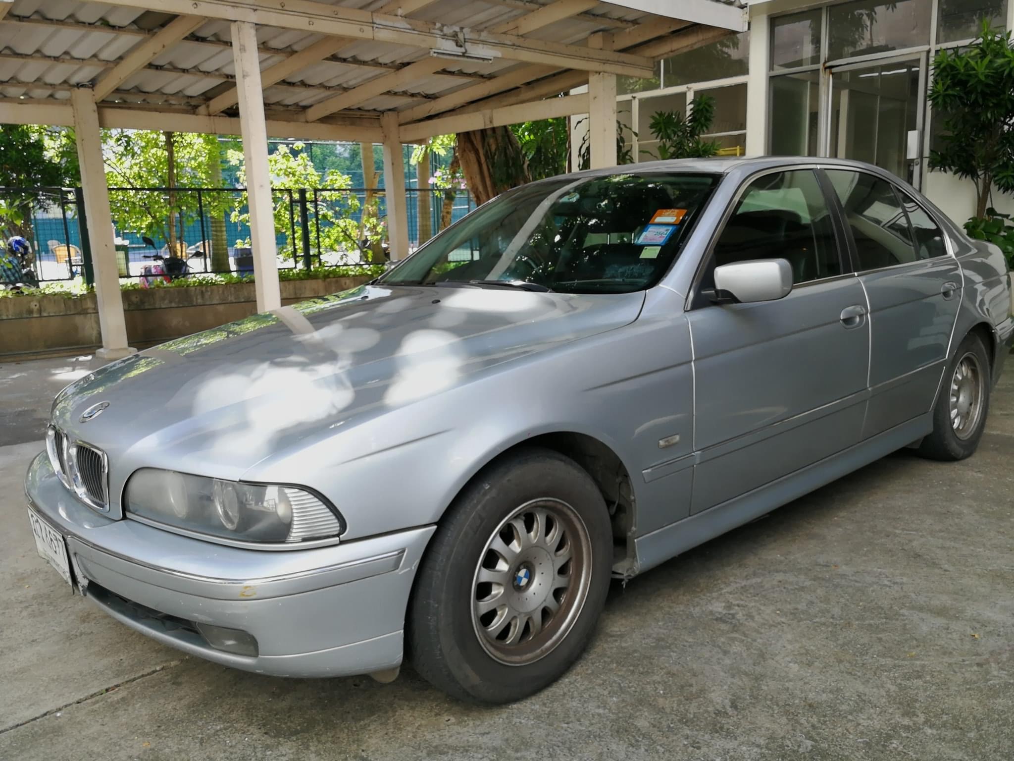 ขาย BMW Series 5 E39 523ia ปี 2001 สี บรอนซ์