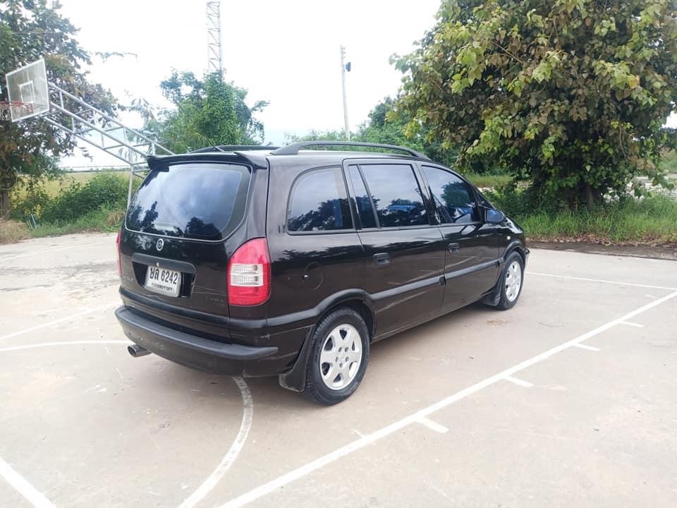 Chevrolet Zafira ปี 2004 สีดำ