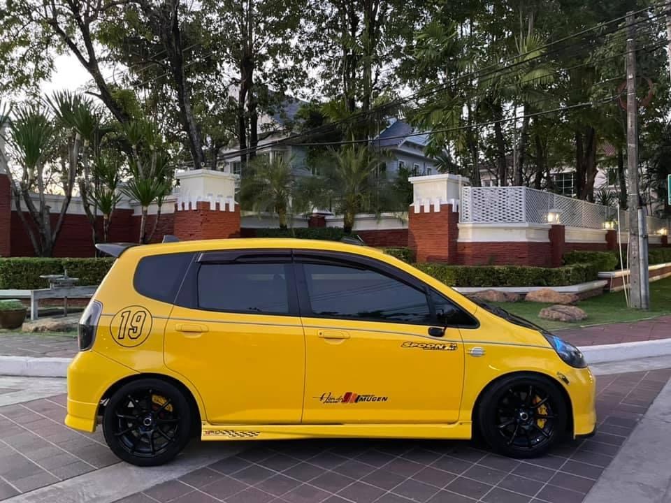 ?❗️Jazz Vtec ตัวท๊อป เกียร์ออโต้ สีเหลือง-ดำ