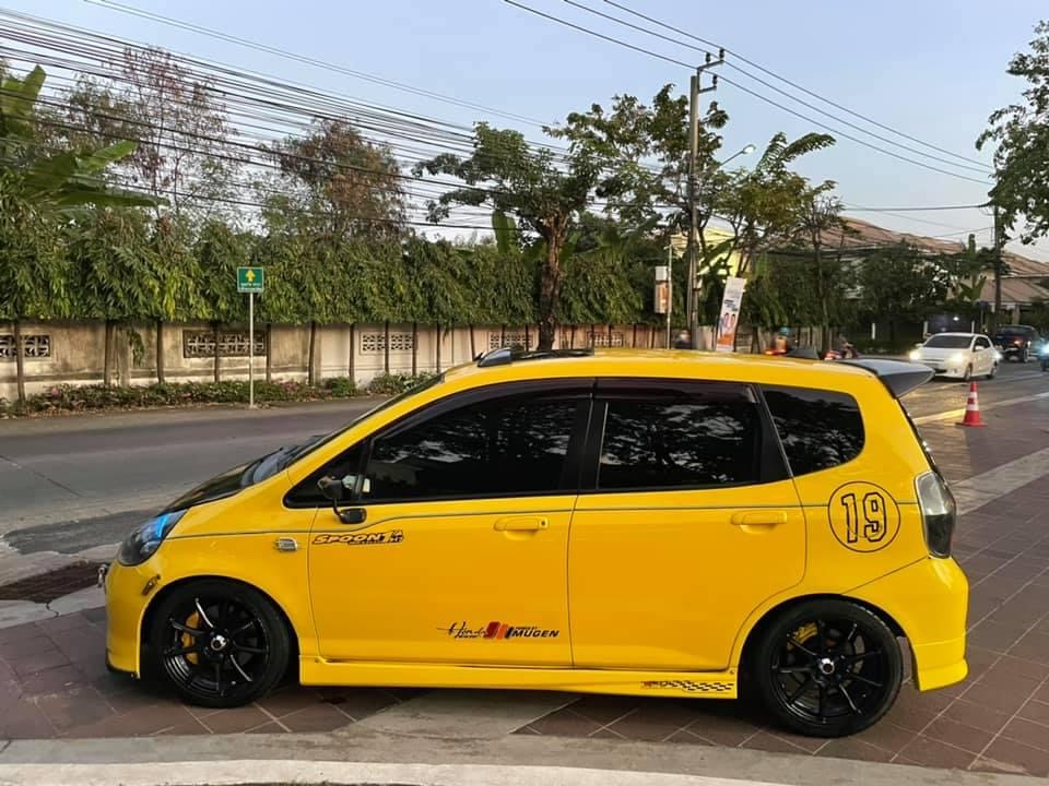 ?❗️Jazz Vtec ตัวท๊อป เกียร์ออโต้ สีเหลือง-ดำ