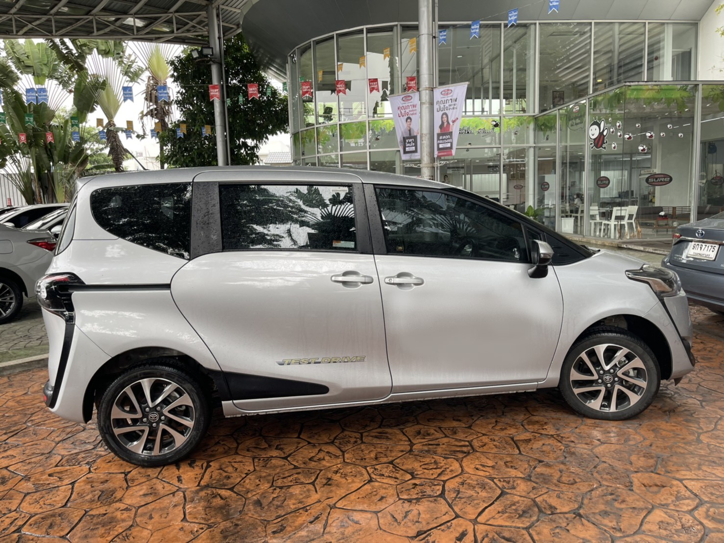 TOYOTA SIENTA 1.5 V ปี2019