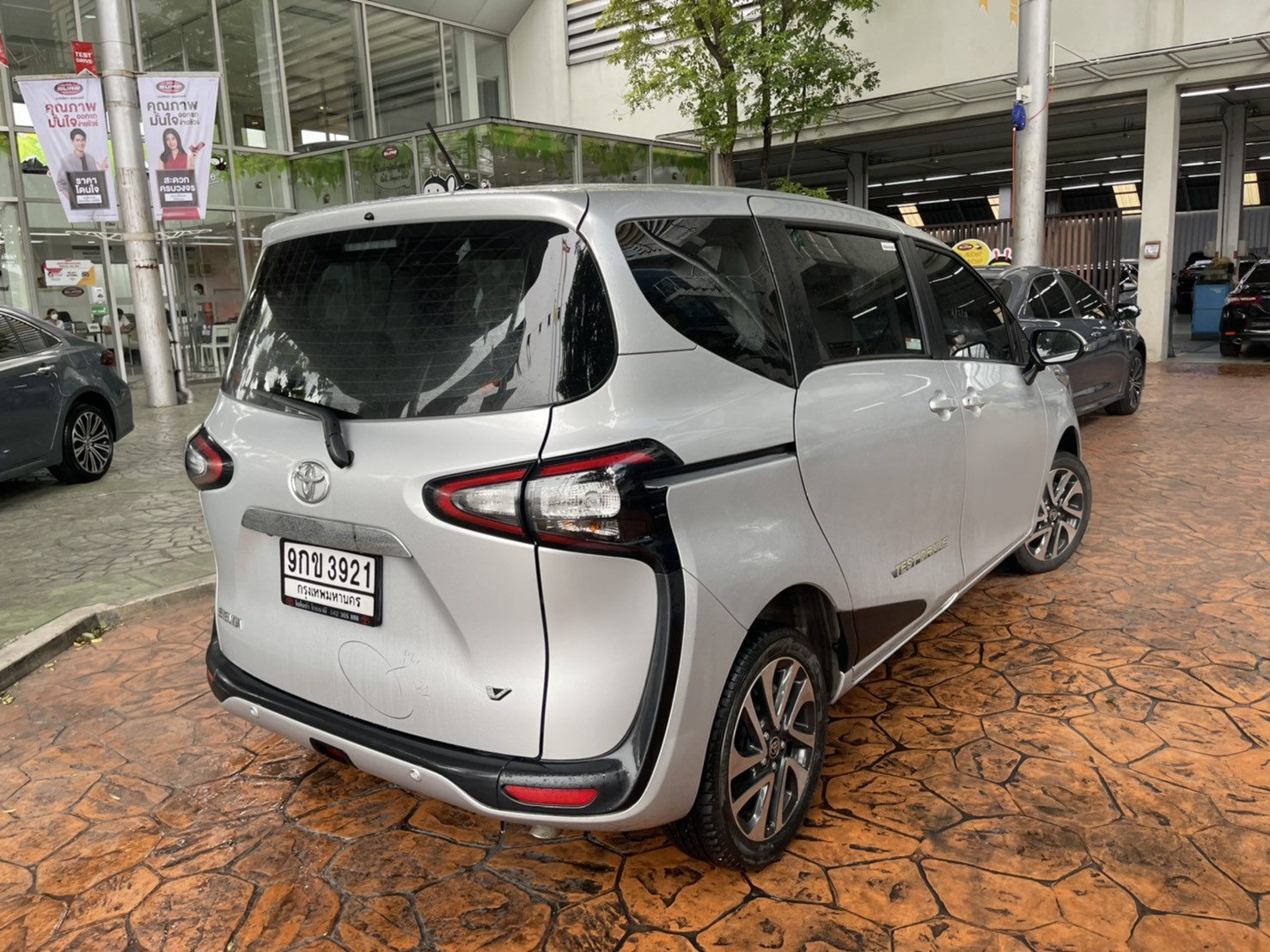 TOYOTA SIENTA 1.5 V ปี2019