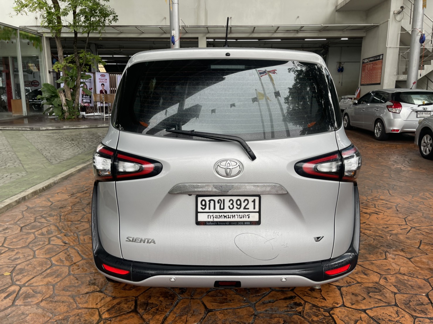 TOYOTA SIENTA 1.5 V ปี2019