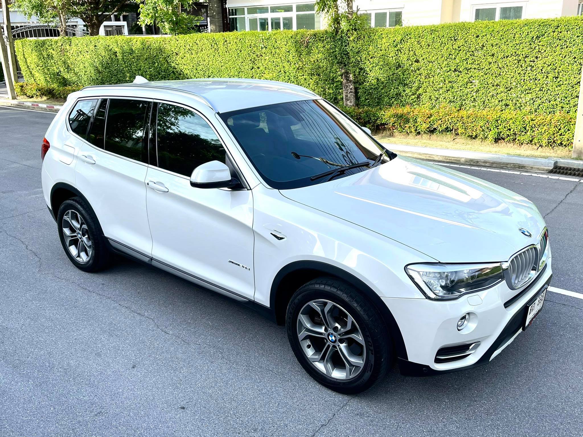 Bmw X3 Diesel Highline มือเดียว โคตรสวยเลยคะตัวจริง เพียงแค่ท่านแวะมา