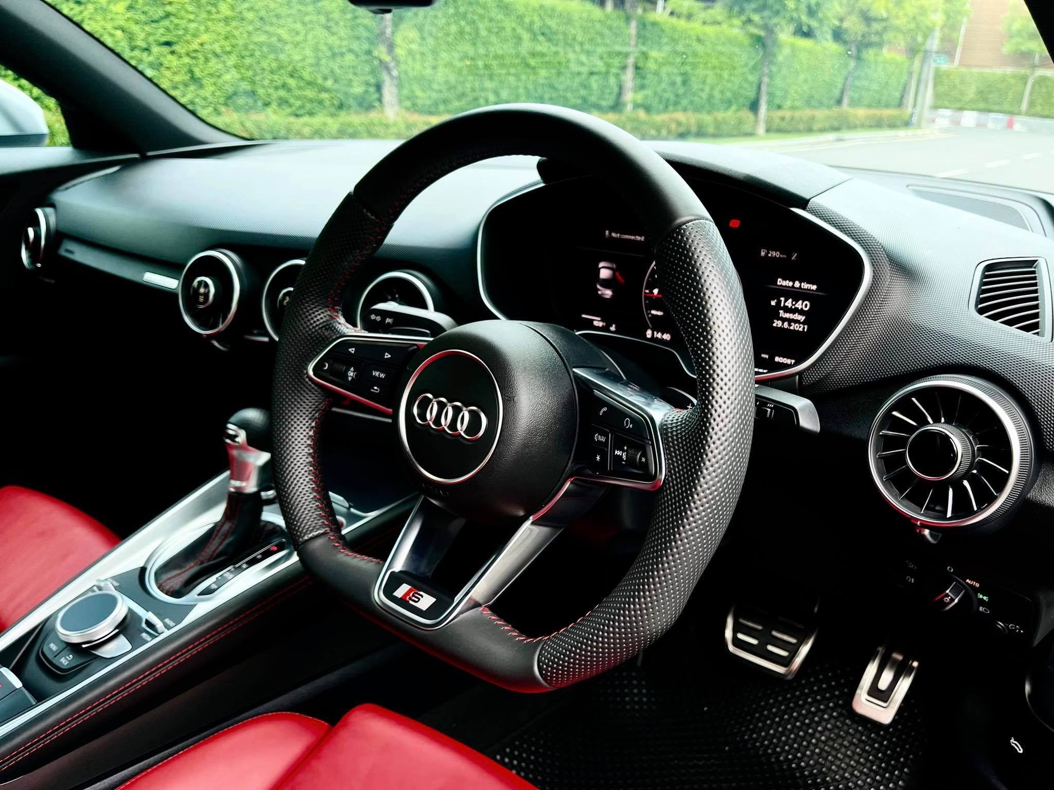 Audi TT S MK3 Coupe Quattro รถใหม่ป้ายแดงยังไม่จดทะเบียน