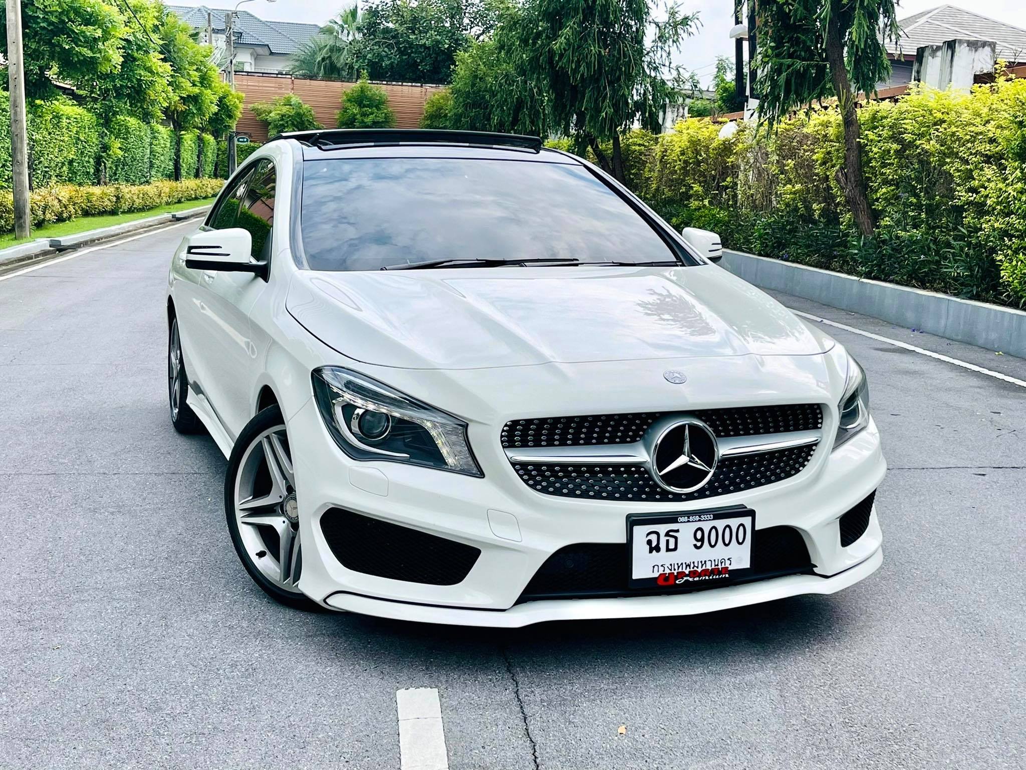 Mercedes Benz CLA 250 AMG สะกดทุกสายตา