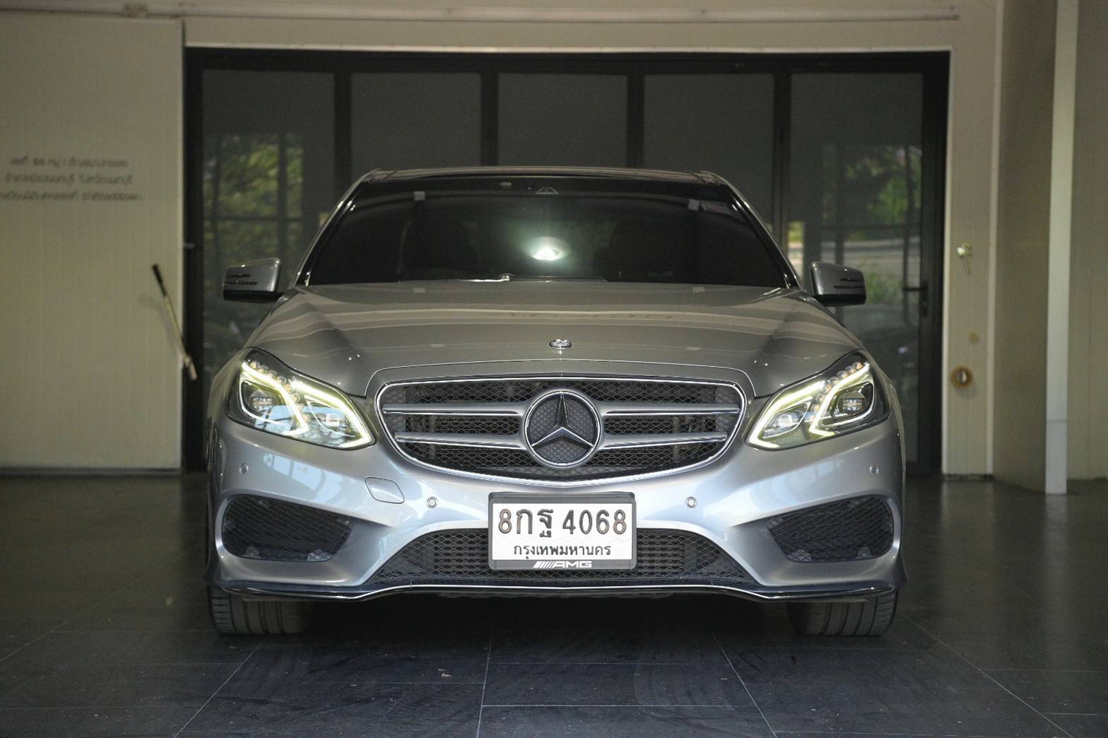 Mercedes-Benz E300 Bluetec Hybrid AMG 2014