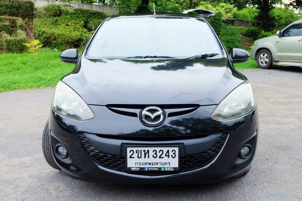 2012 Mazda 2 Hatchback (5 ประตู) สีดำ