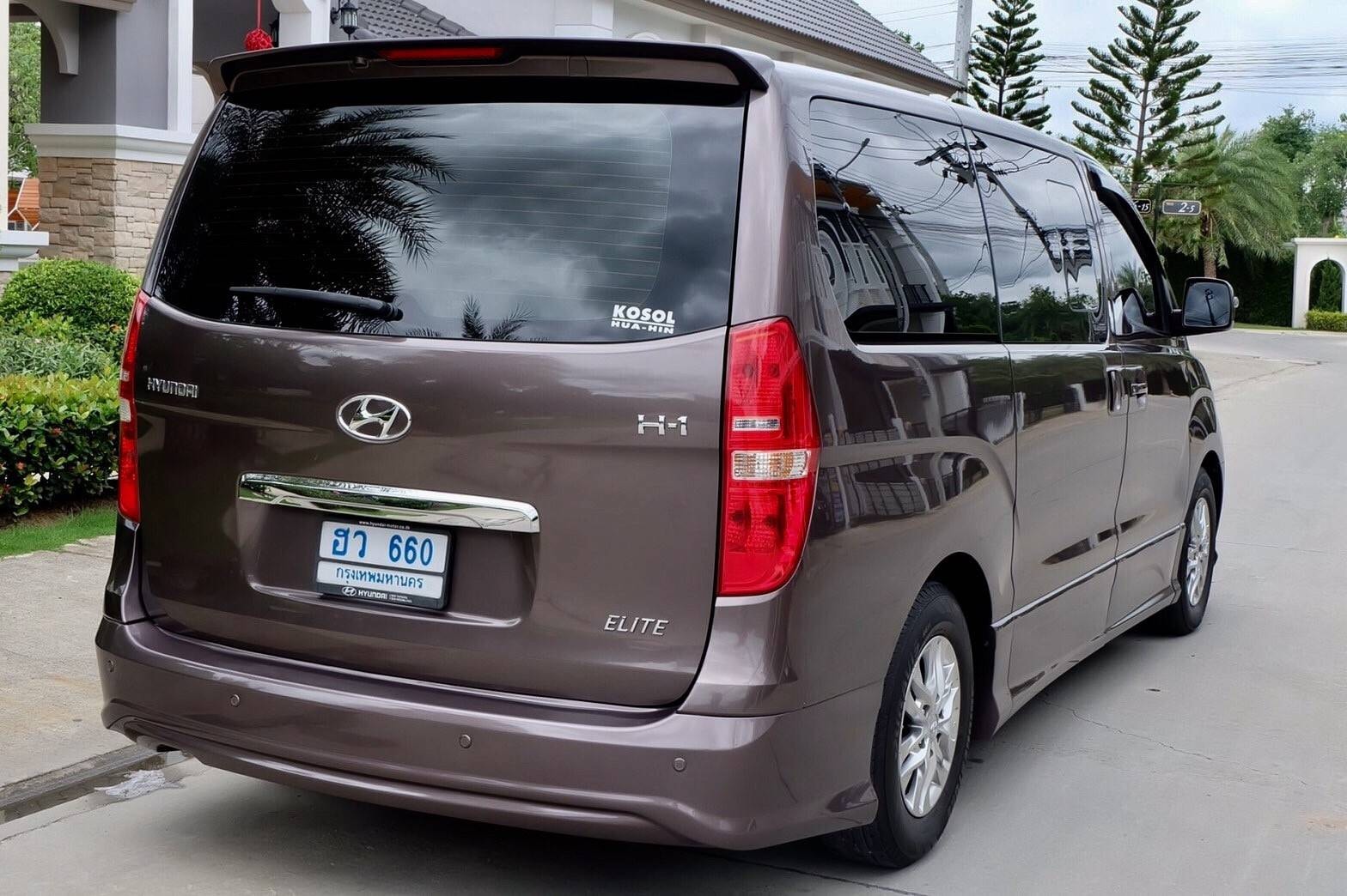 Hyundai H-1 ปี 2016