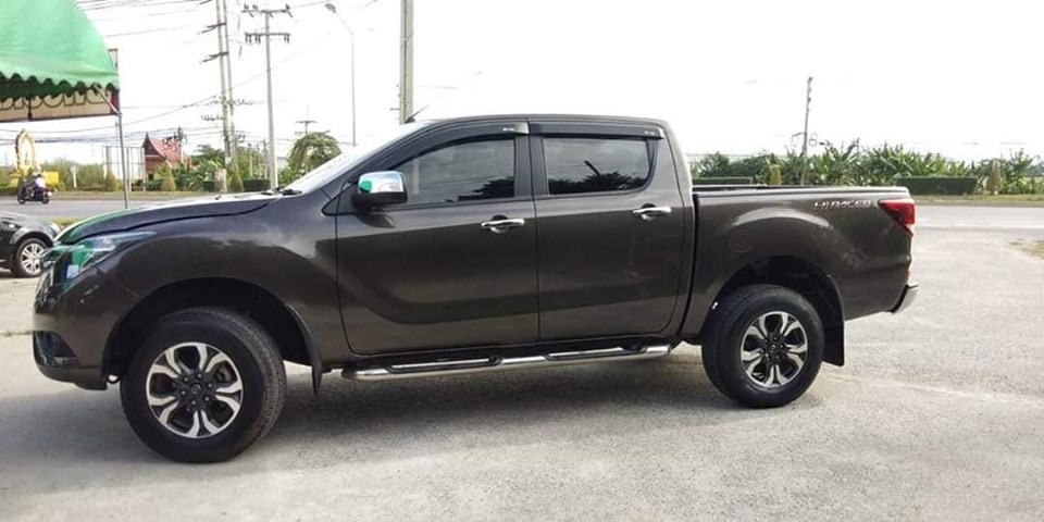 Mazda BT-50 PRO Double Cab (4 ประตู) ปี 2018 สีน้ำตาล