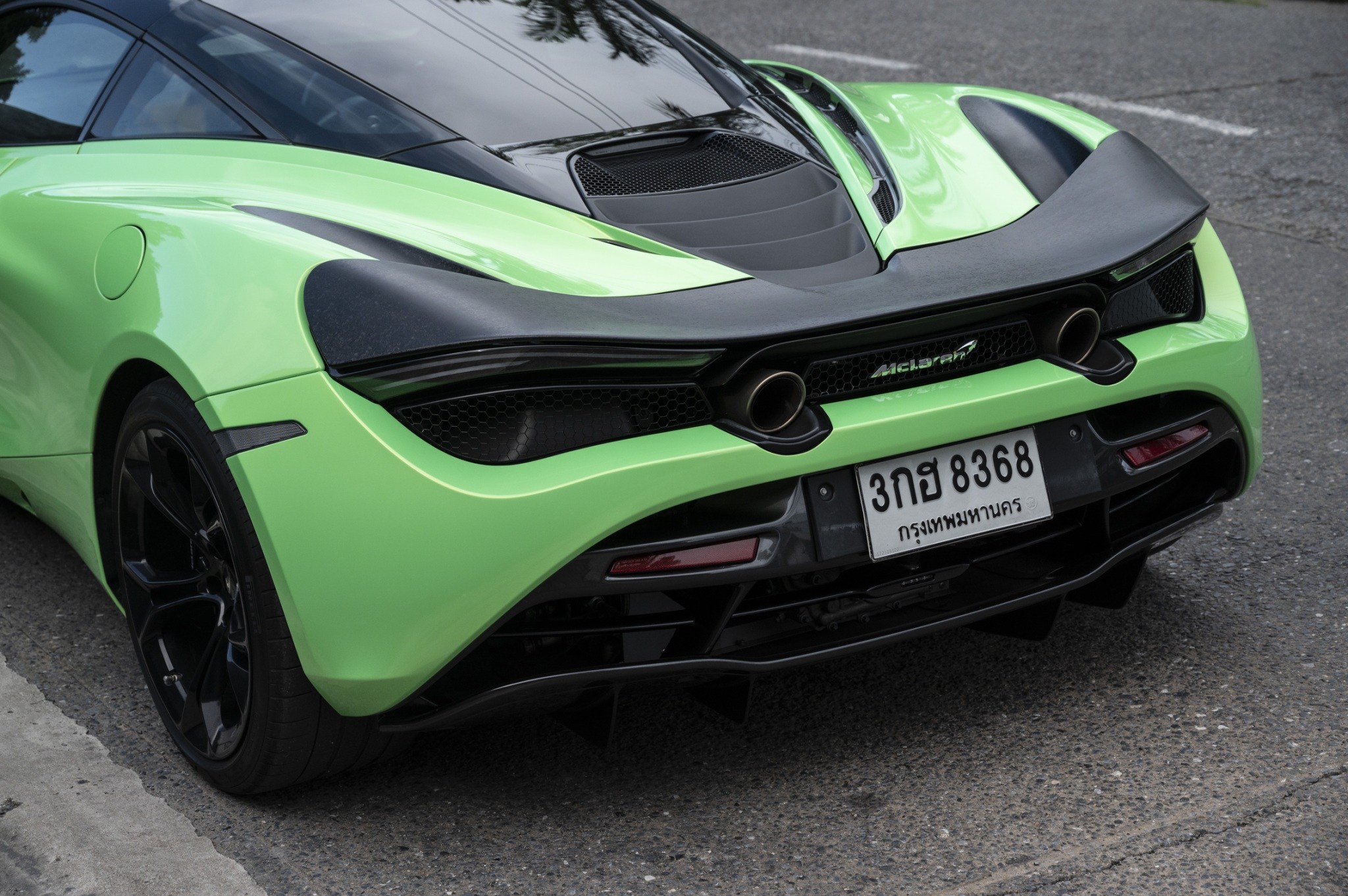 2021 McLaren 720S coupe performance สีเขียว