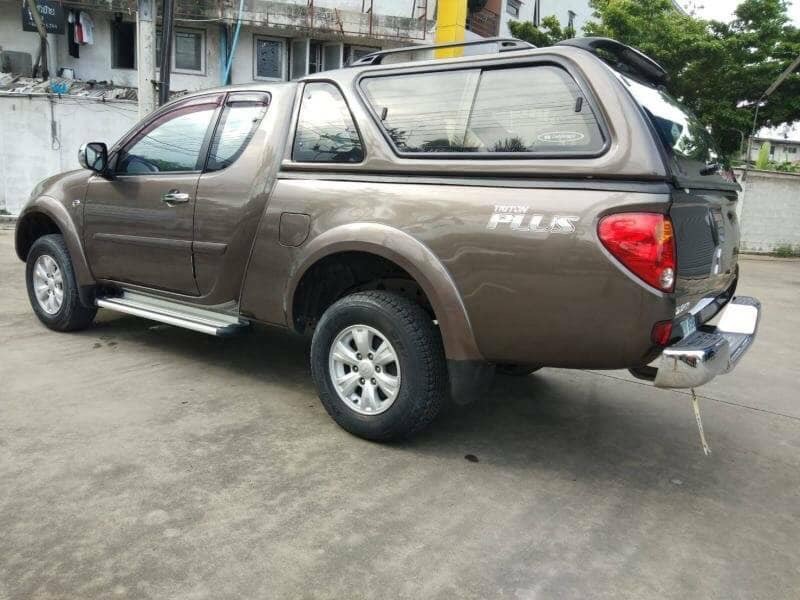 Mitsubishi Triton Mega cab ปี 2015 สีน้ำตาล