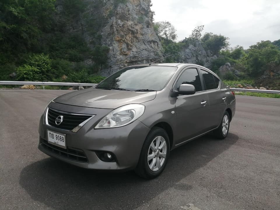 Nissan Almera ปี 2013 สีเทา