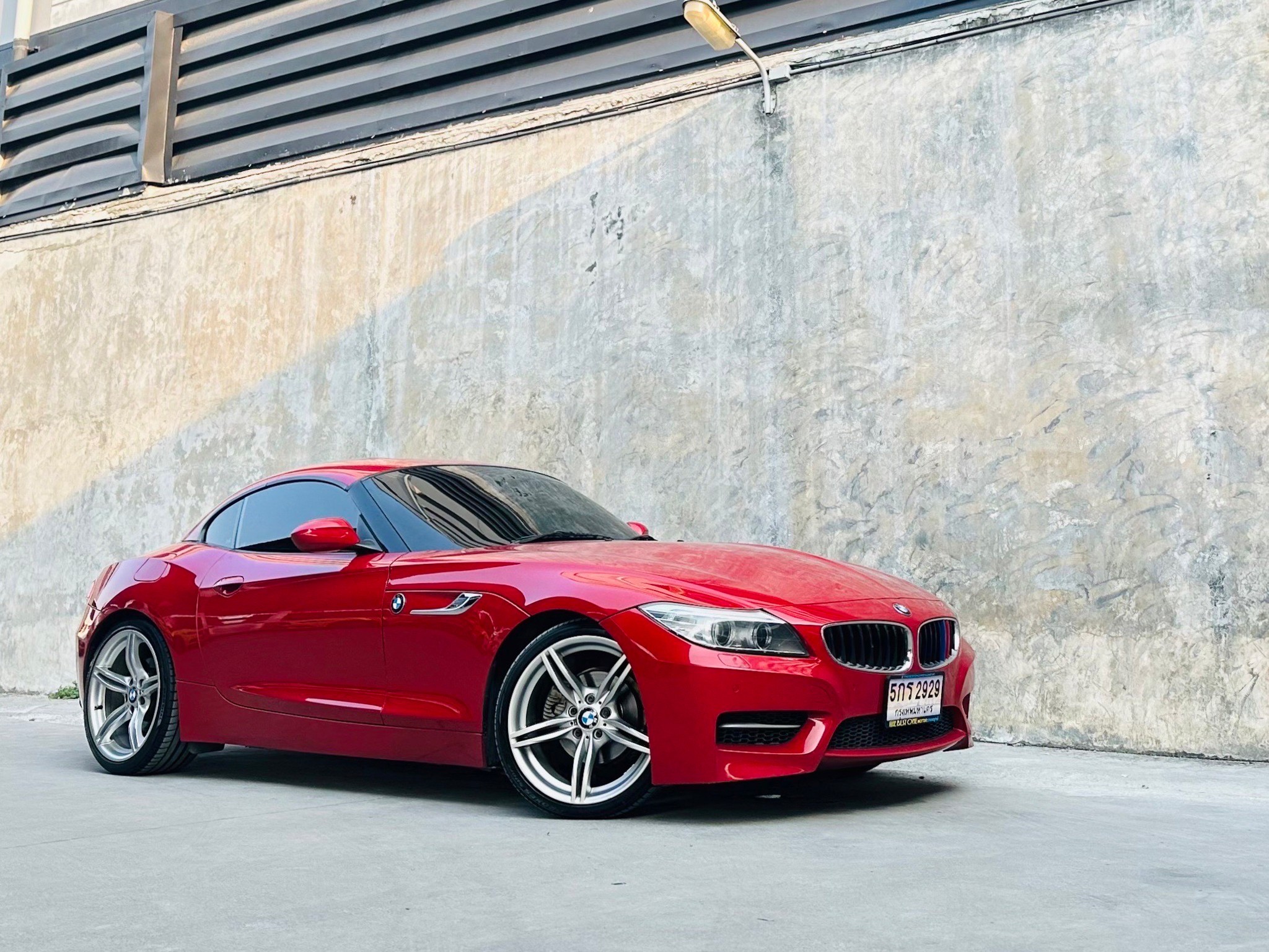 2014 BMW Z4 E89 สีแดง