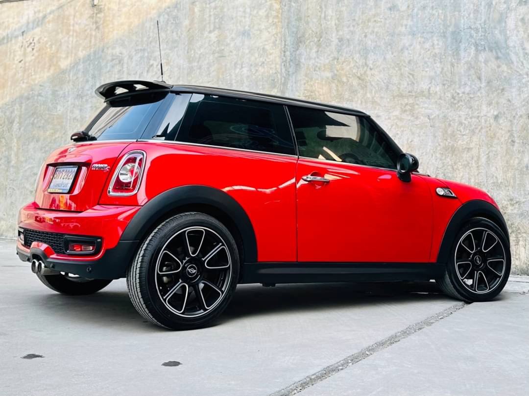 2013 Mini Cooper S สีแดง