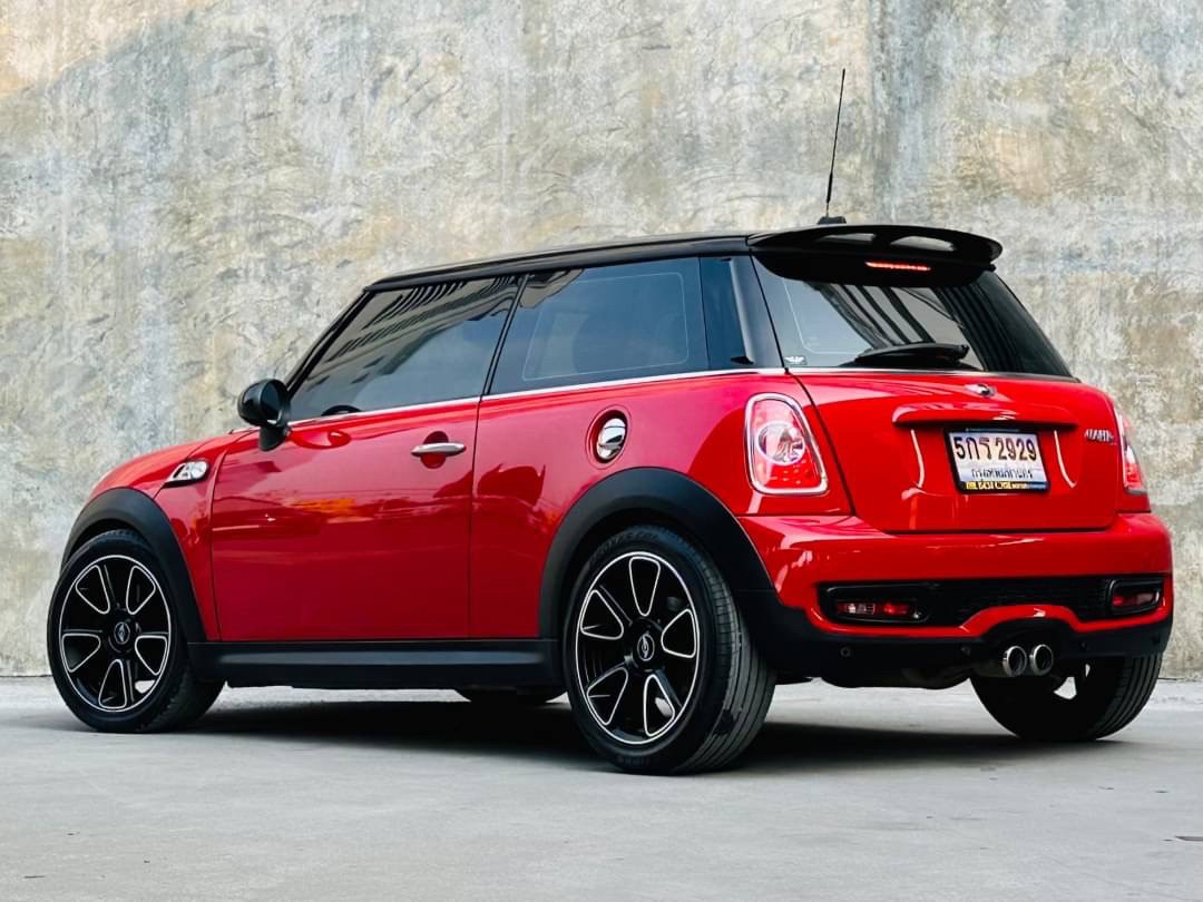 2013 Mini Cooper S สีแดง