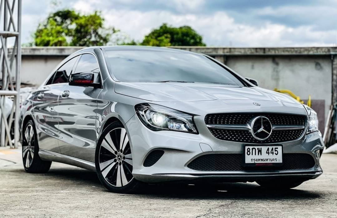 2018 Mercedes-Benz CLA-Class C118 CLA200 สีเงิน