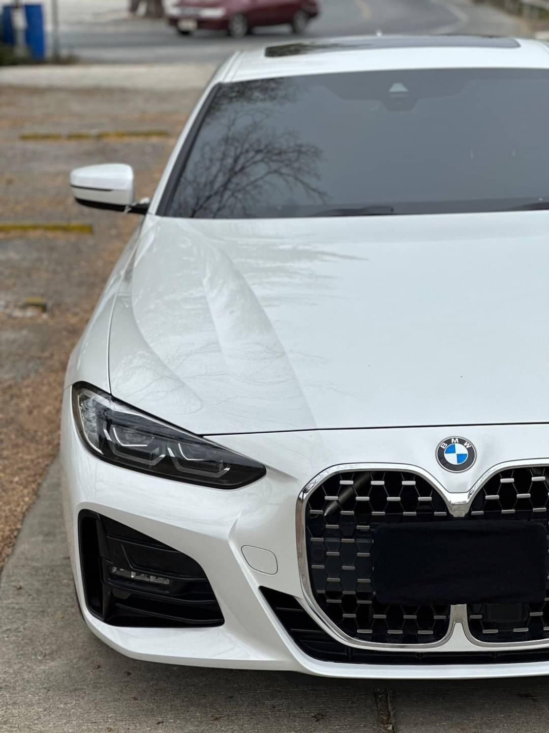 2021 BMW 430i coupé M Sport G22 สีขาว