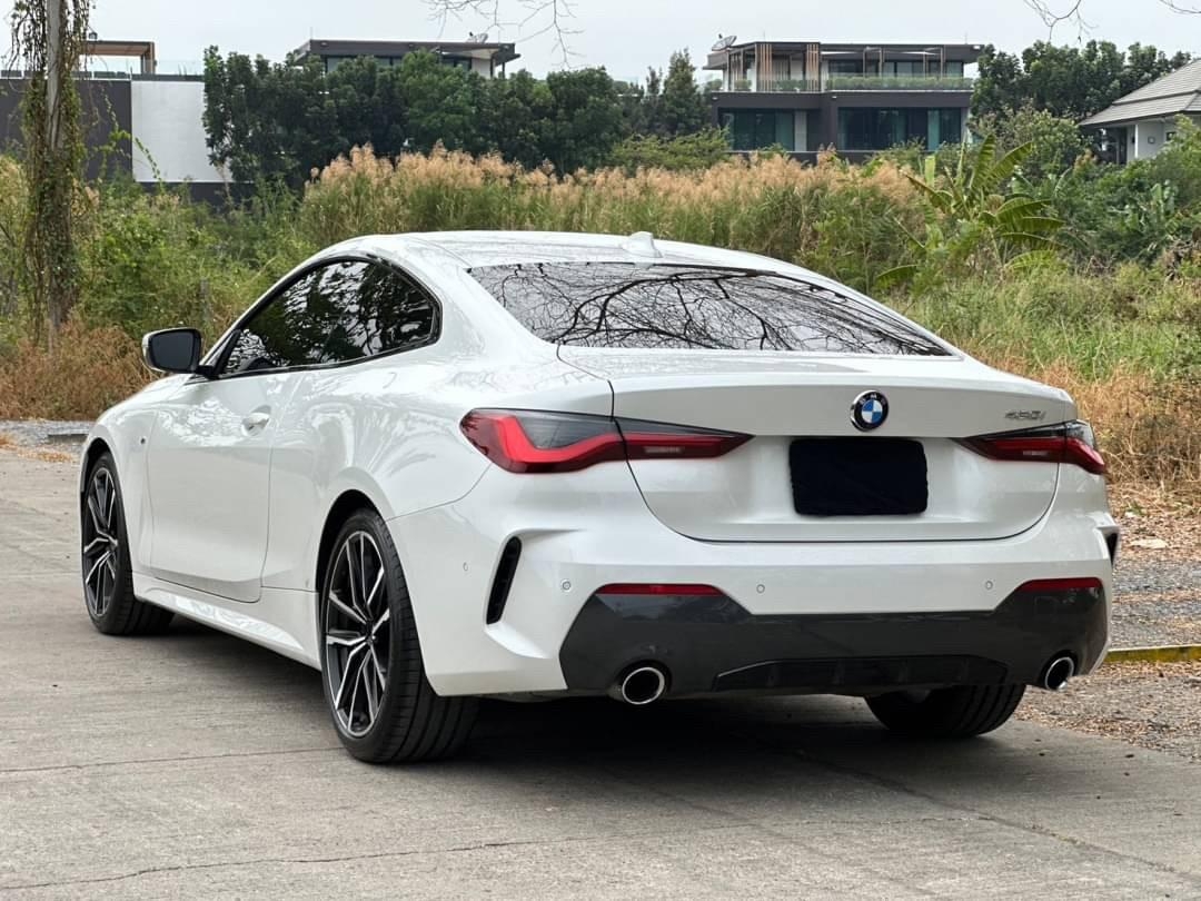 2021 BMW 430i coupé M Sport G22 สีขาว