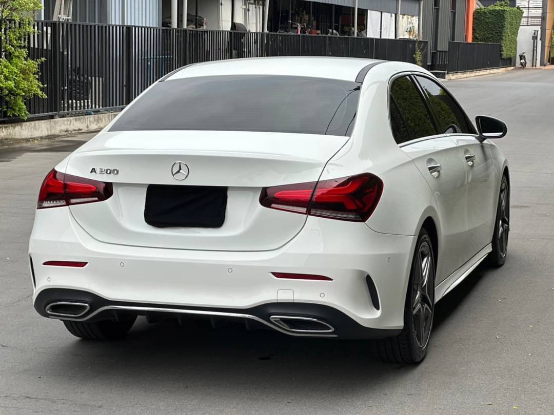 2020 Mercedes-Benz A-Class A200 สีขาว