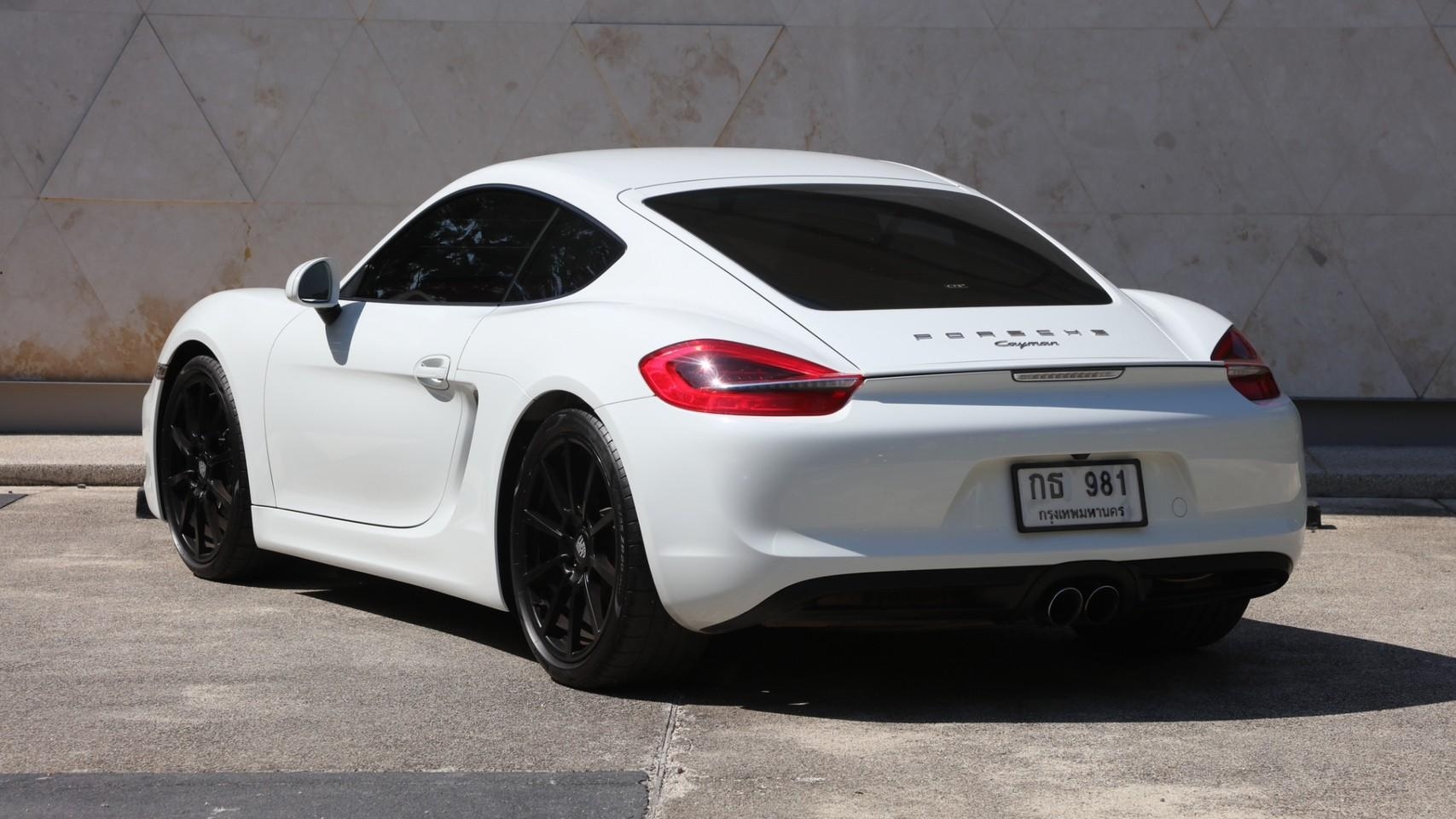 2016 Porsche Cayman 981 สีขาว