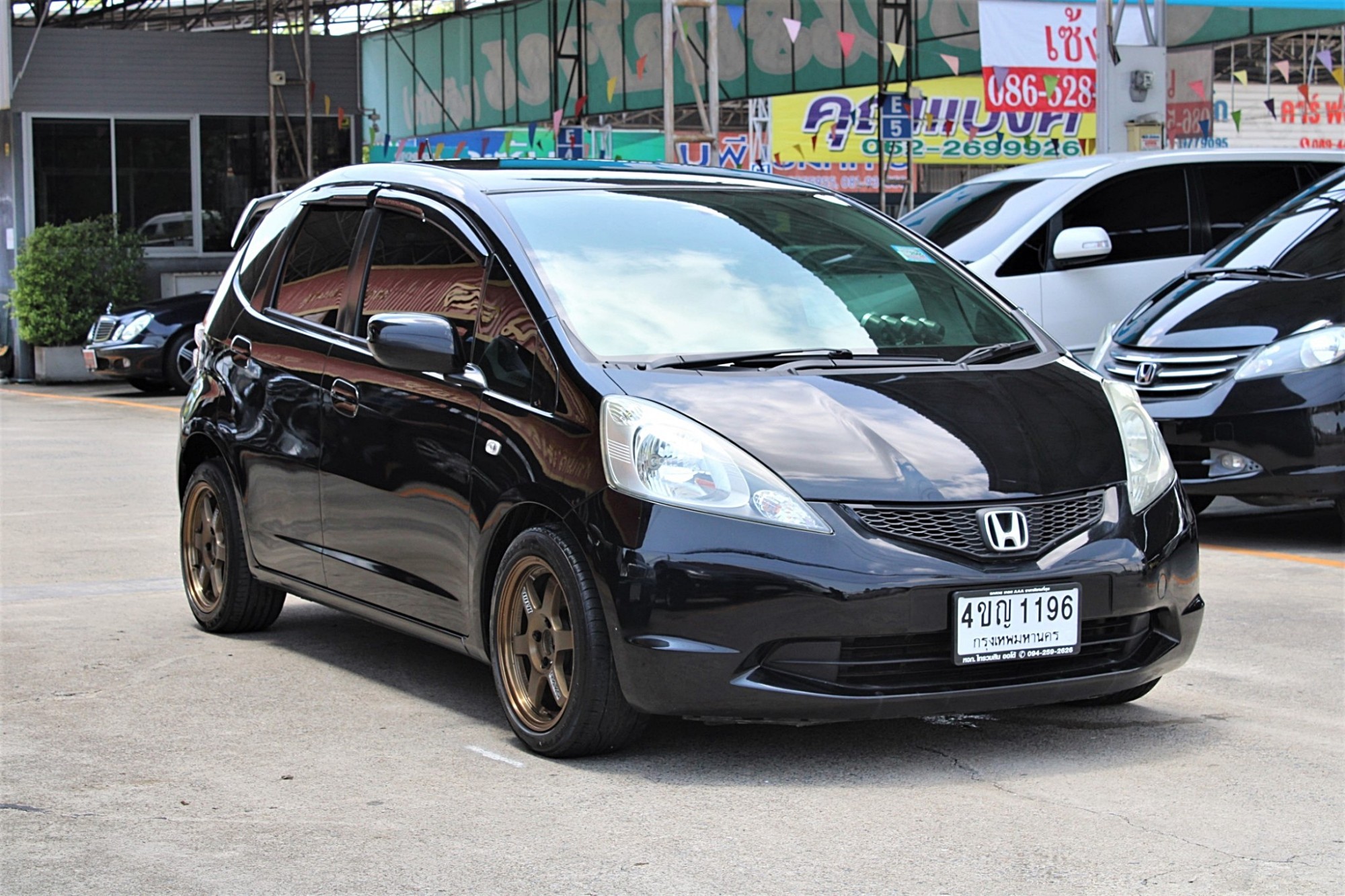 2008 Honda Jazz GE 1.5 V i-VTEC AT CVT สีดำ เกียร์ออโต้ ไม่เคยมีอุบัติเหตุหนัก ไม่เคยแก๊ส จัดได้ท่วม ฟรีดาวน์ได้เลย