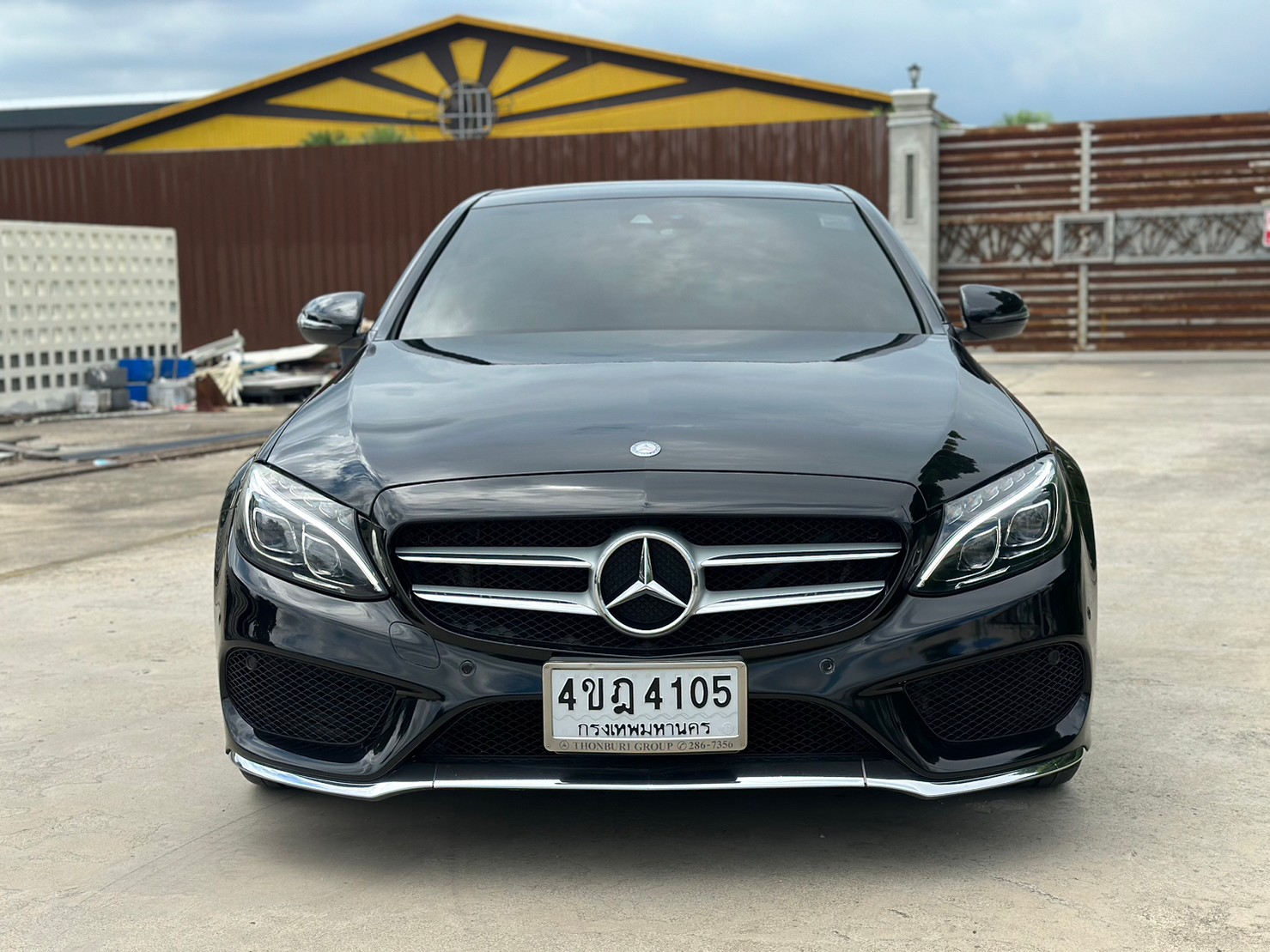 2016 Mercedes-Benz C-Class W205 C300 สีดำ