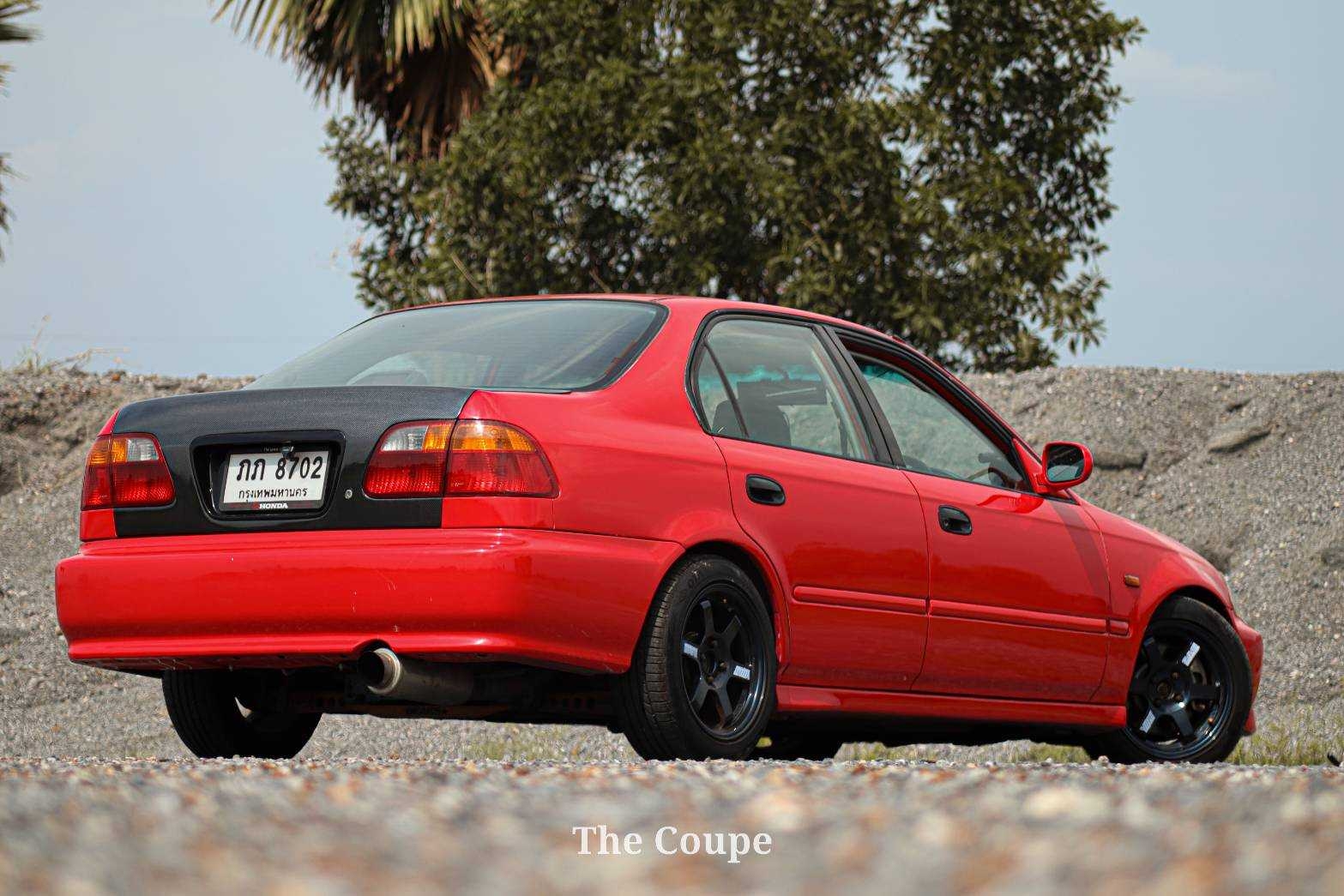 2000 Honda Civic EK โฉม Coupe สีแดง