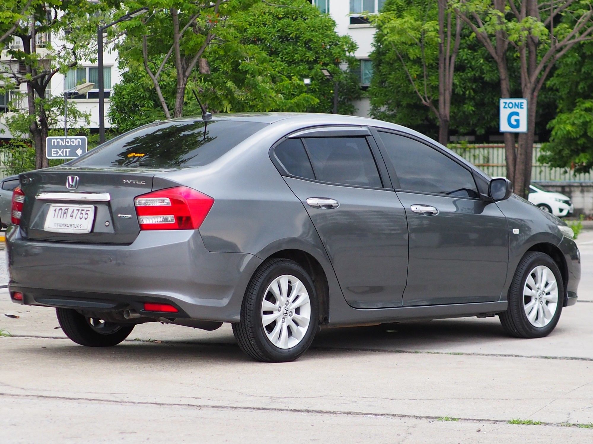 2013 Honda City สีเทา