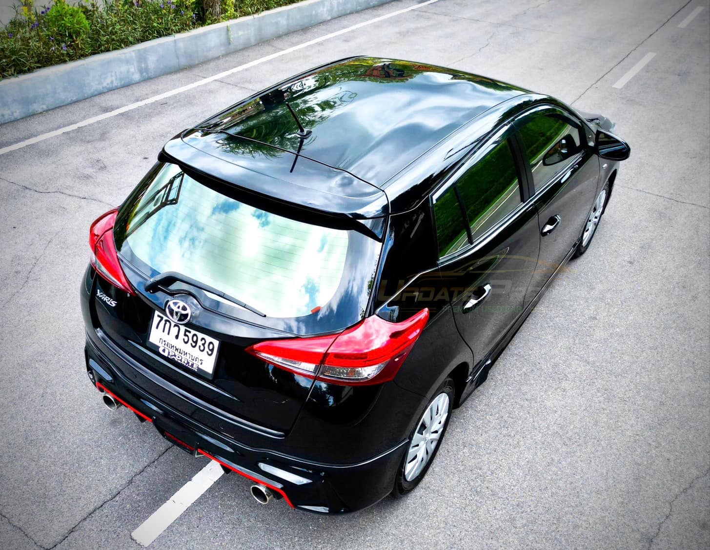 Toyota Yaris 5Dr. Hatchback รถมือเดียว สวยจับใจ