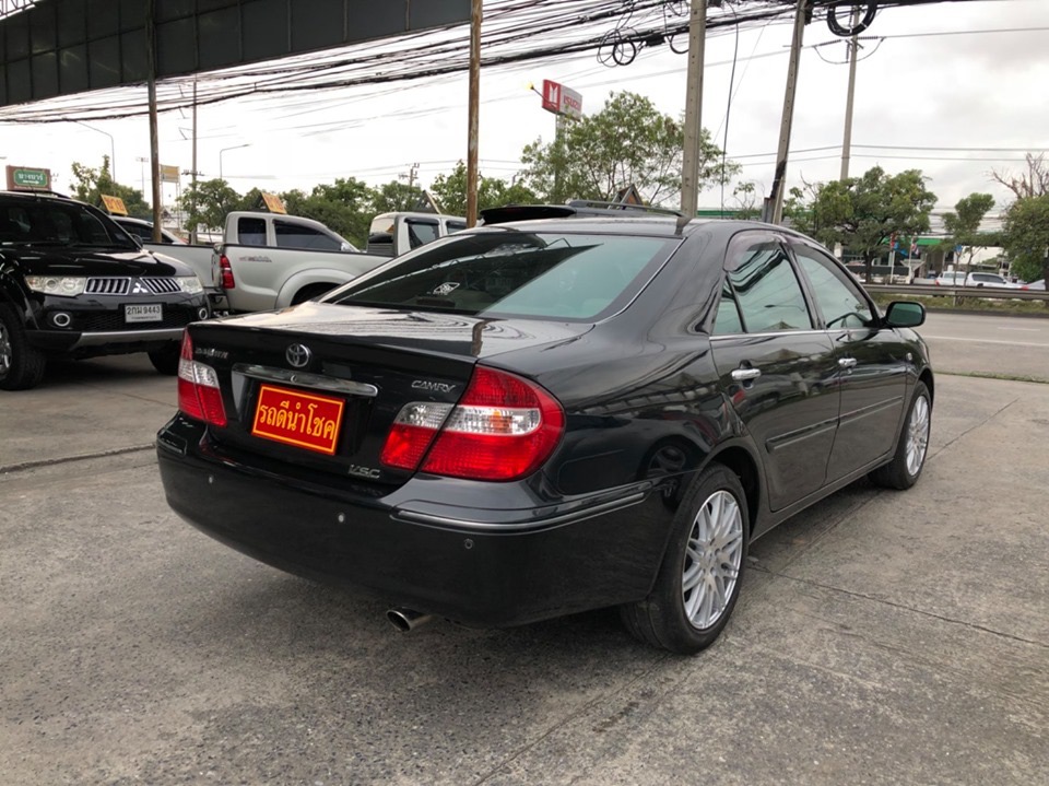 Toyota Camry ปี 2004 สีดำ