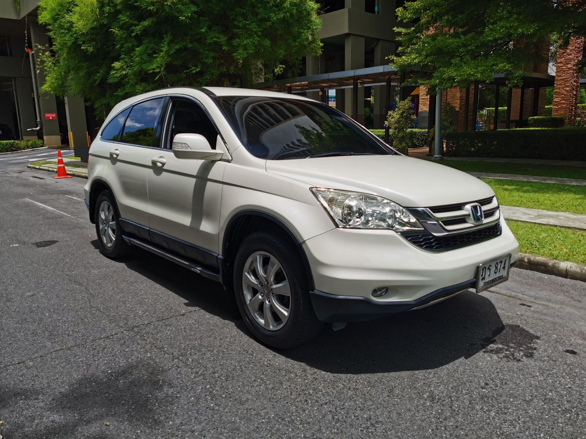 2010 Honda CR-V สีขาว