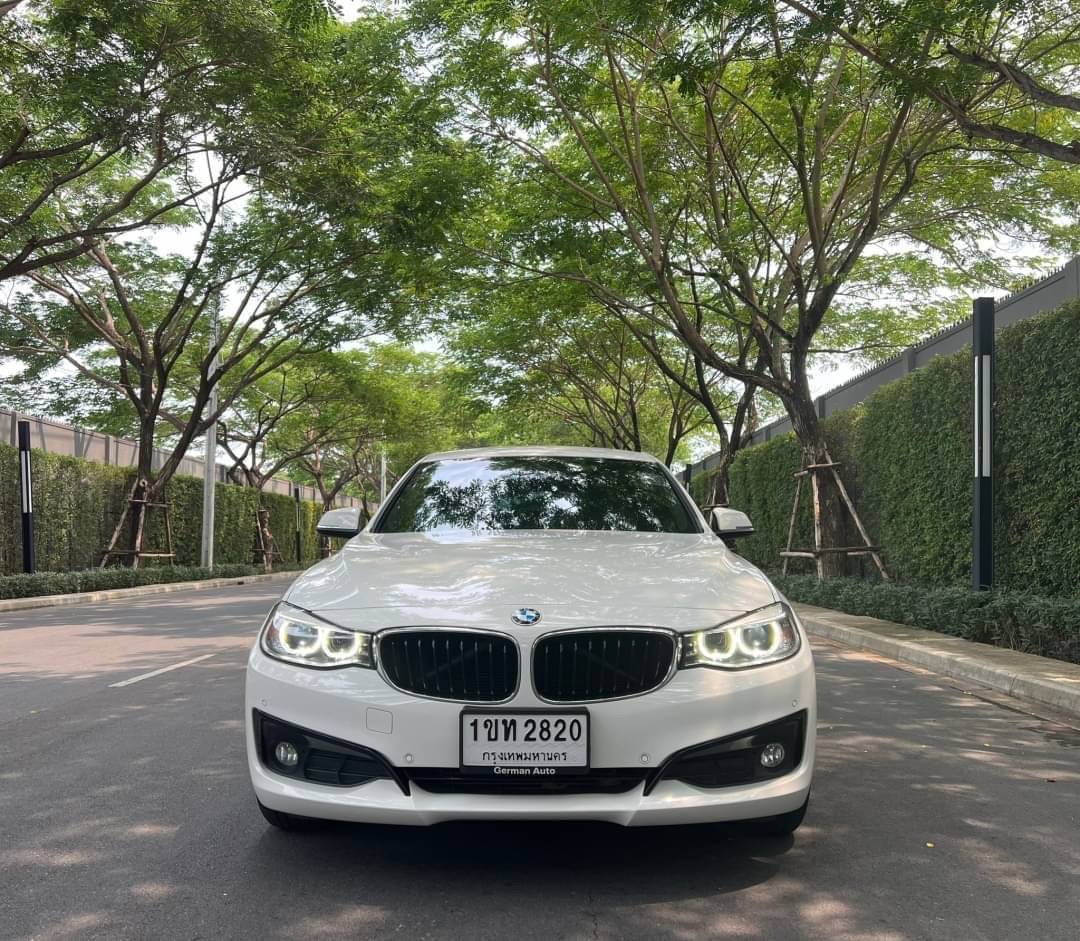 2017 BMW 320D GT SPORT LCI สีขาว