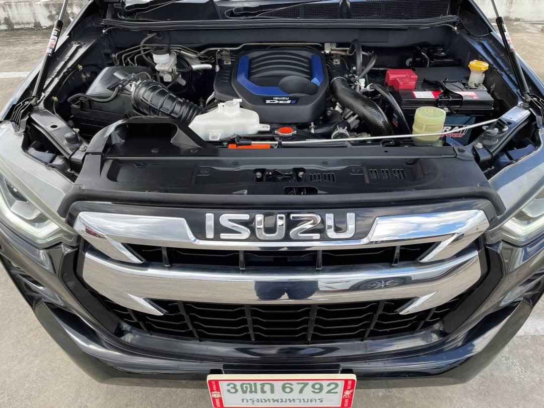 2019 Isuzu D-Max Space Cab สีดำ