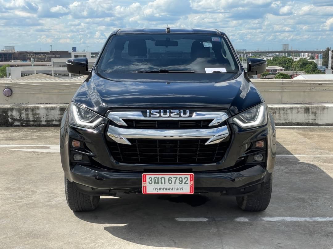 2019 Isuzu D-Max Space Cab สีดำ