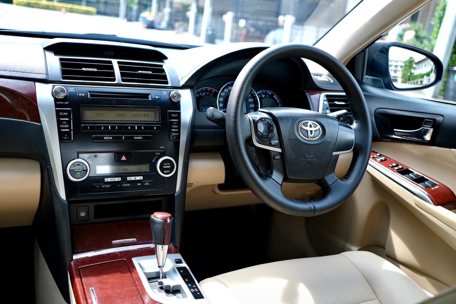 Toyota Camry 2.0 G auto ไมล์ 2 แสน iรถสวย พร้อมโอน ฟรีดาวน์