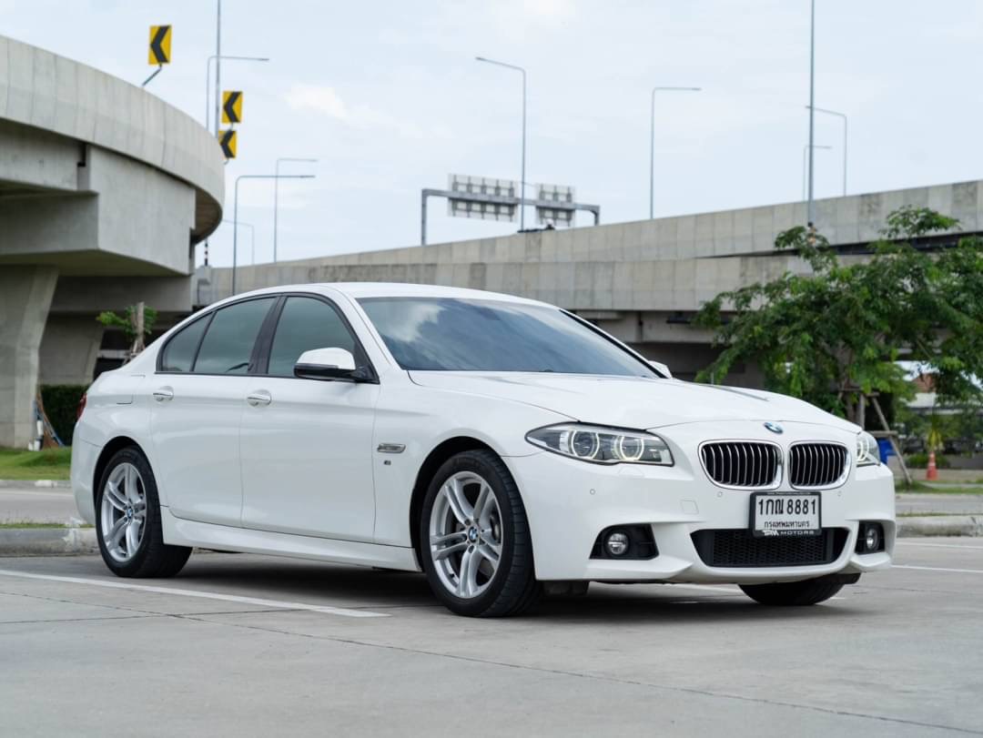 2016 BMW 528i M Sport F10 TwinPower Turbo สีขาว