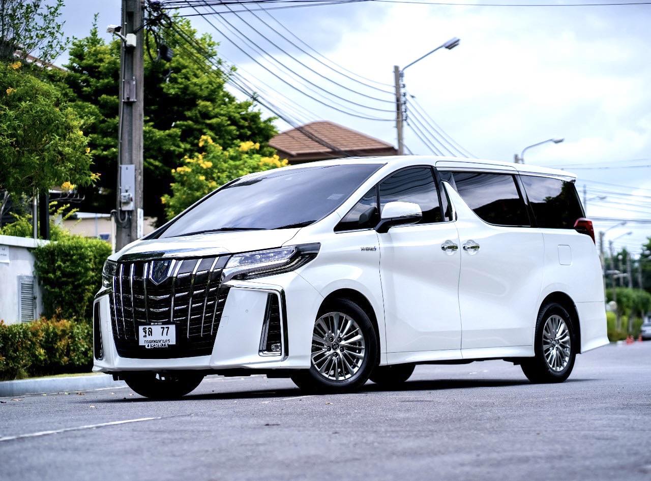 Toyota Alphard SRC Hybrid คันนี้รุ่นพิเศษจากป้ายแดง ขายถูกมากคะ ตัวถังสวยจัดเลย