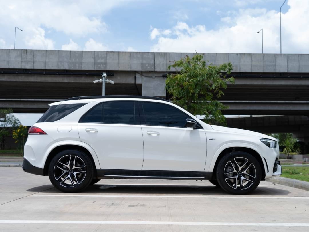 2022 Mercedes-Benz GLE-Class GLE 350 de 4MATIC สีขาว