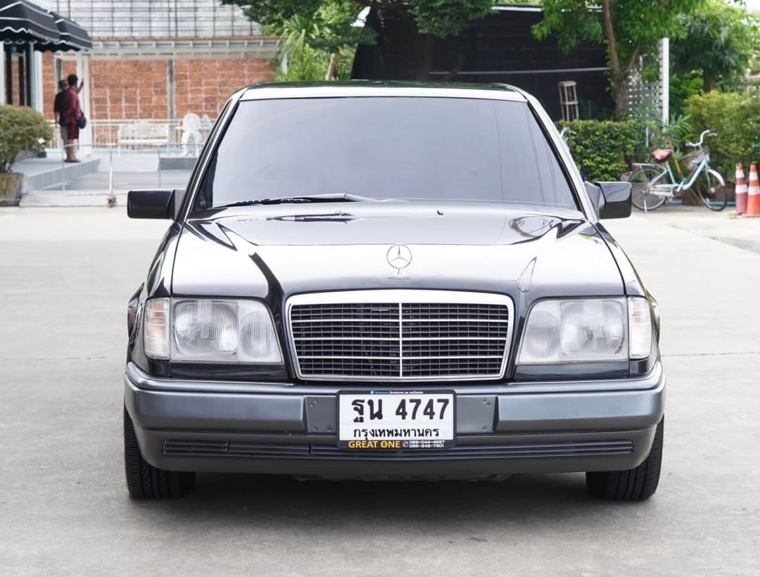 1995 Mercedes-Benz E280 masterpiece สีเทา