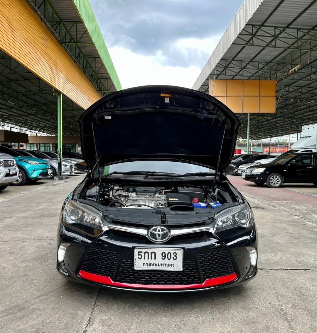 2017 Toyota Camry สีดำ