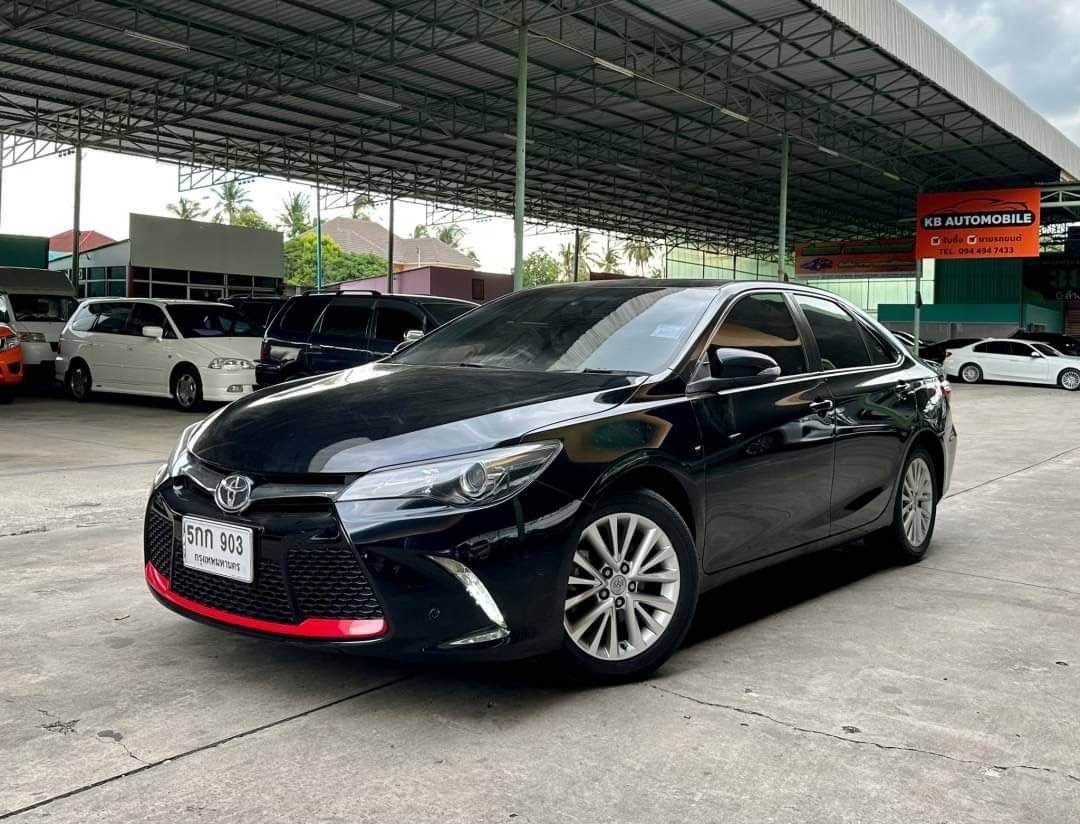 2017 Toyota Camry สีดำ