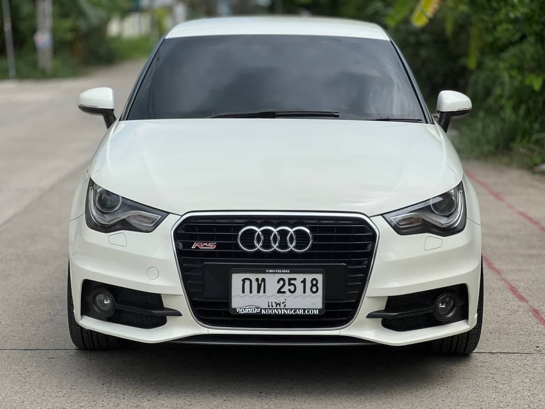 2011 Audi A1 สีขาว