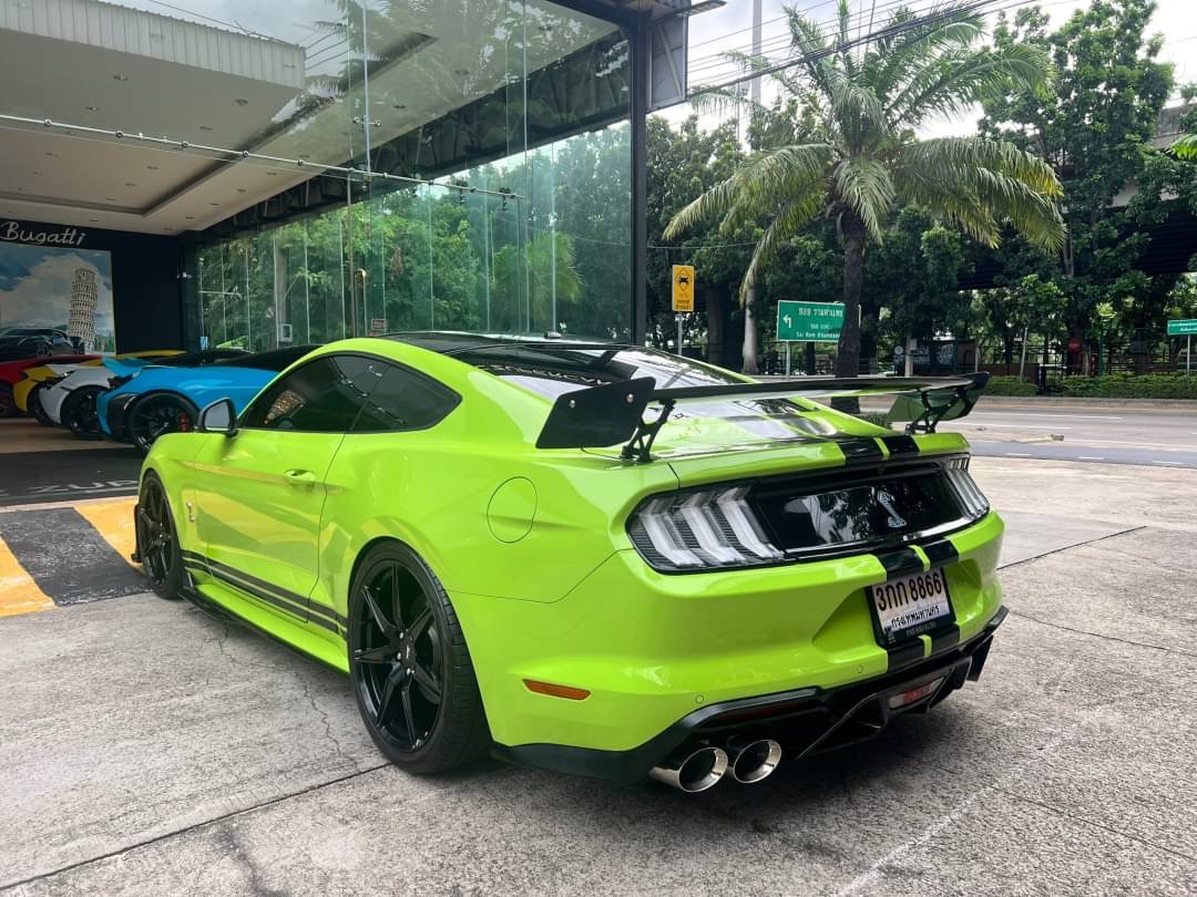 2021 Ford Mustang 2.3L สีเขียว