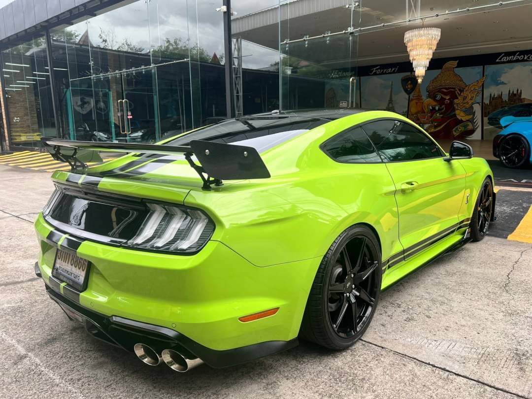 2021 Ford Mustang 2.3L สีเขียว