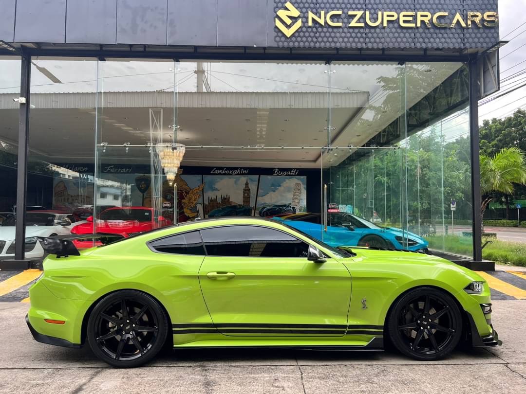 2021 Ford Mustang 2.3L สีเขียว