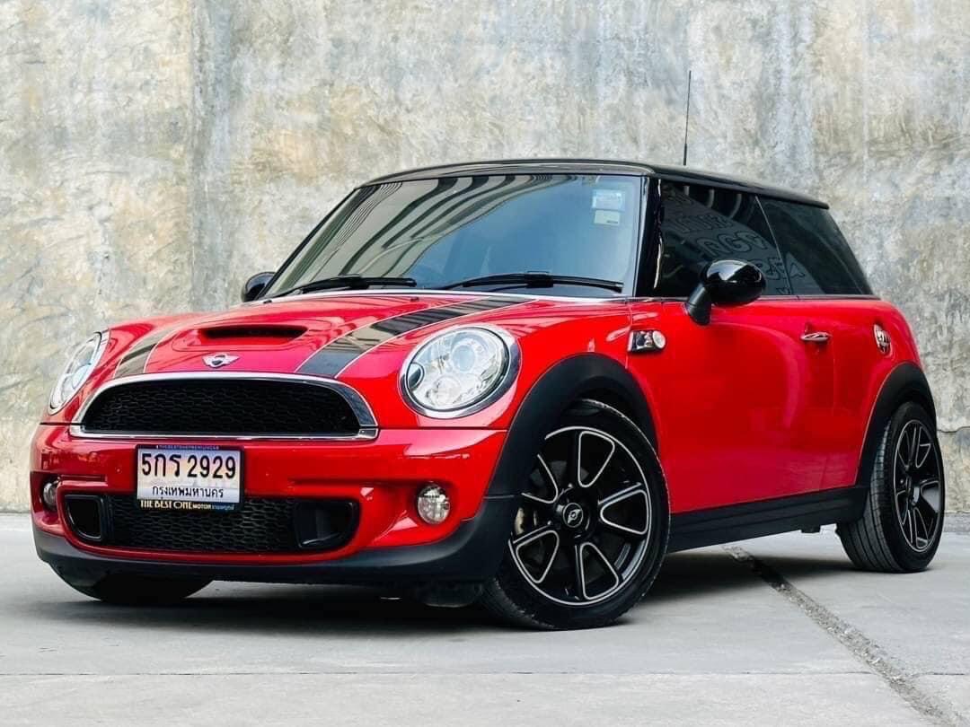 2013 Mini Cooper S LCI R56 สีแดง