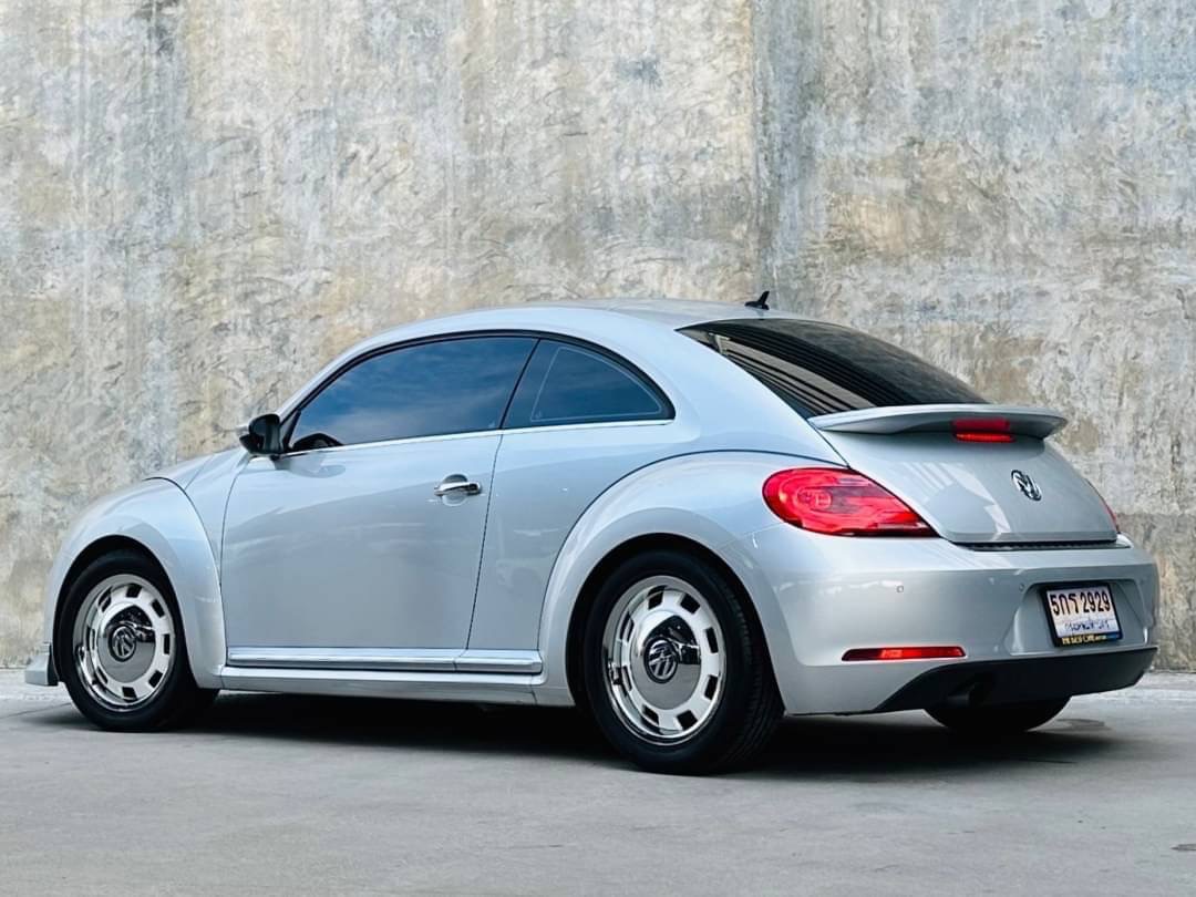 2013 Volkswagen New Beetle Coupe สีเงิน